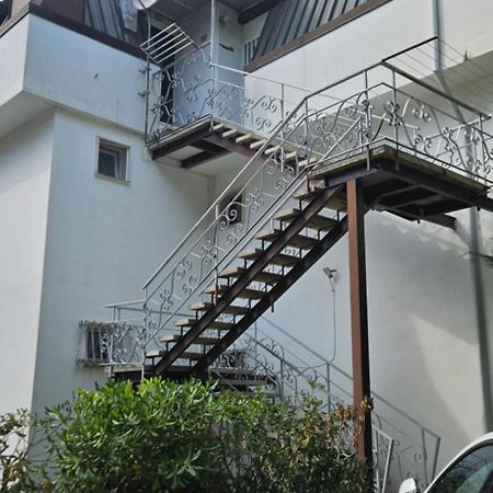 דירות רוסולינה מארה Sea Side Attic מראה חיצוני תמונה